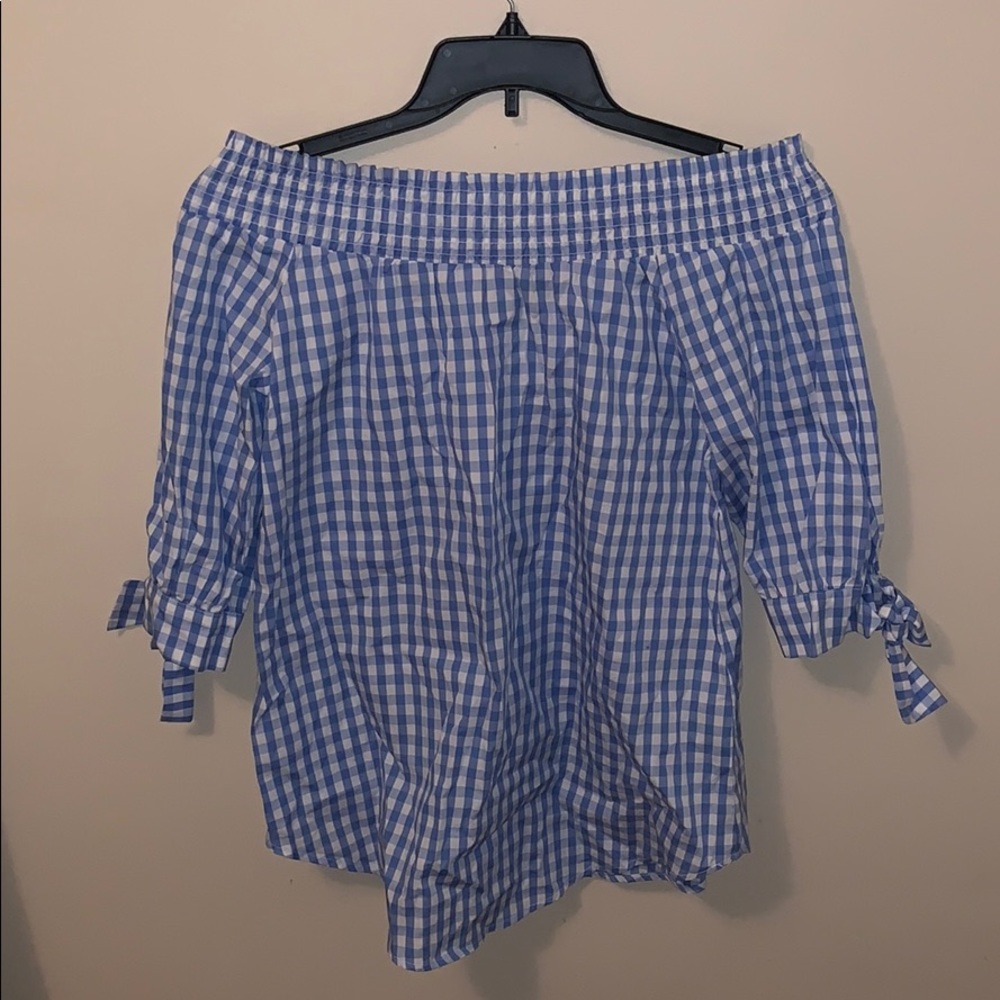 Plaid top